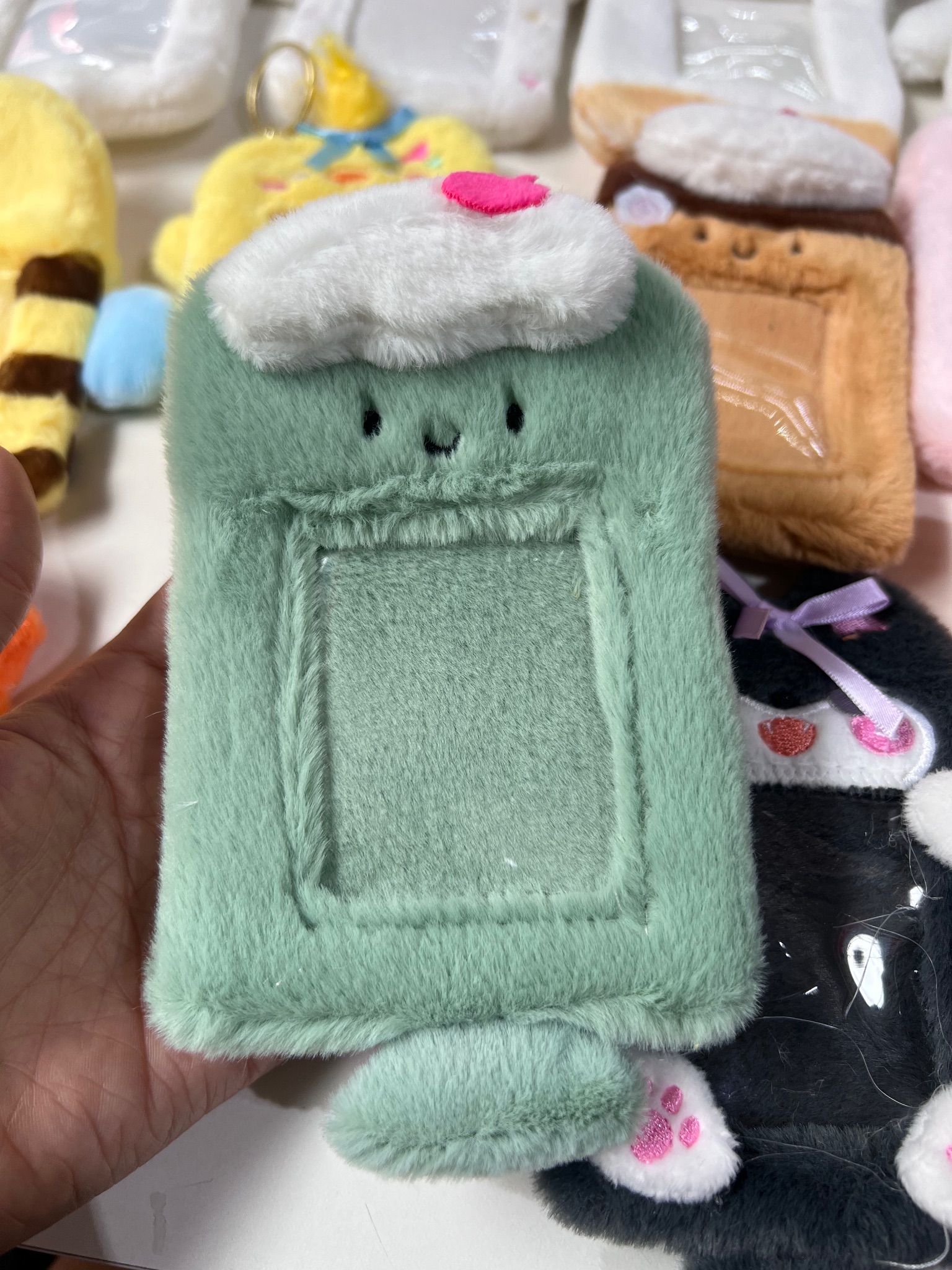 Holder Lông đựng card