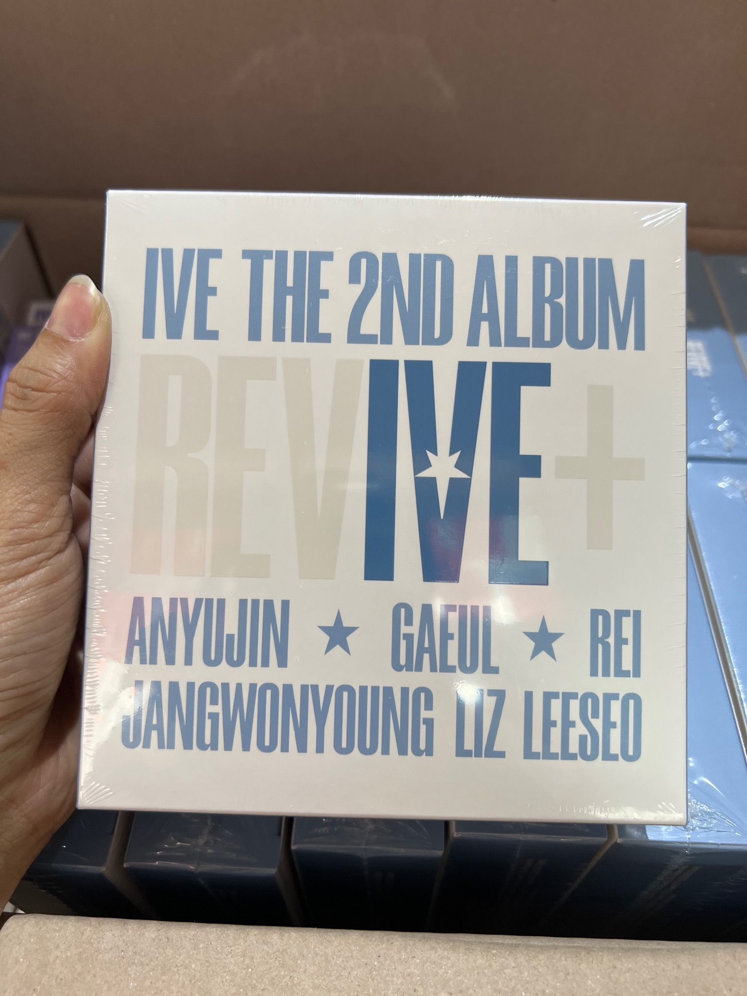 ALBUM IVE -[REVIVE+] (MD ver.)