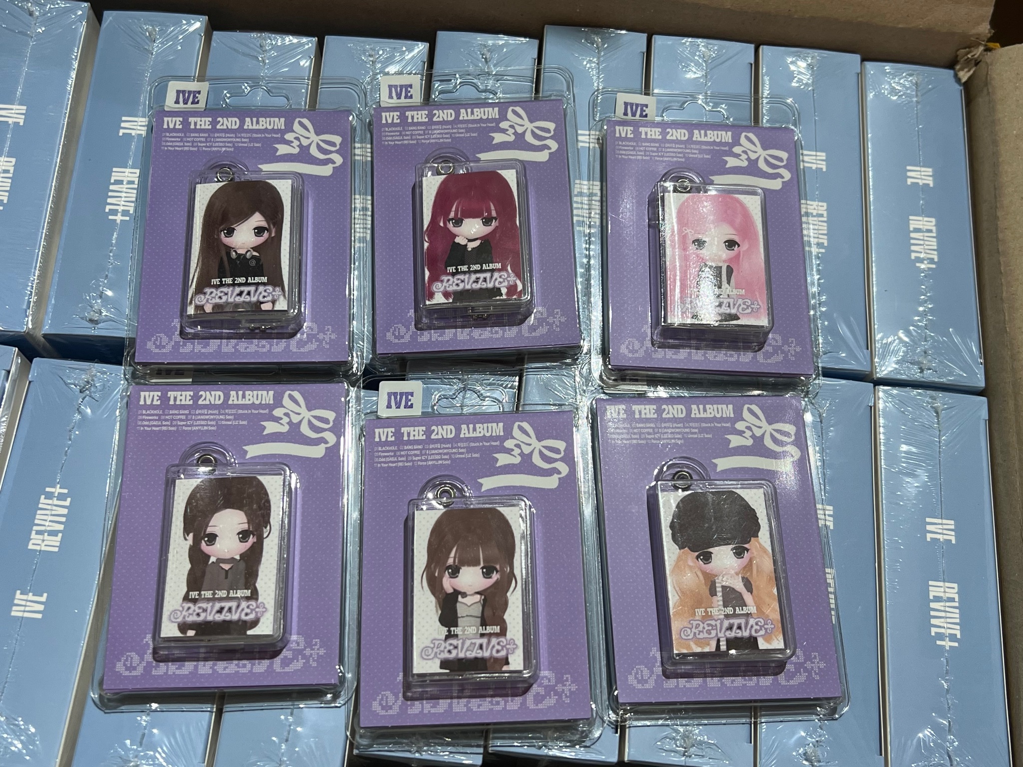 ALBUM IVE - REVIVE+ (MINI MINI ver.)