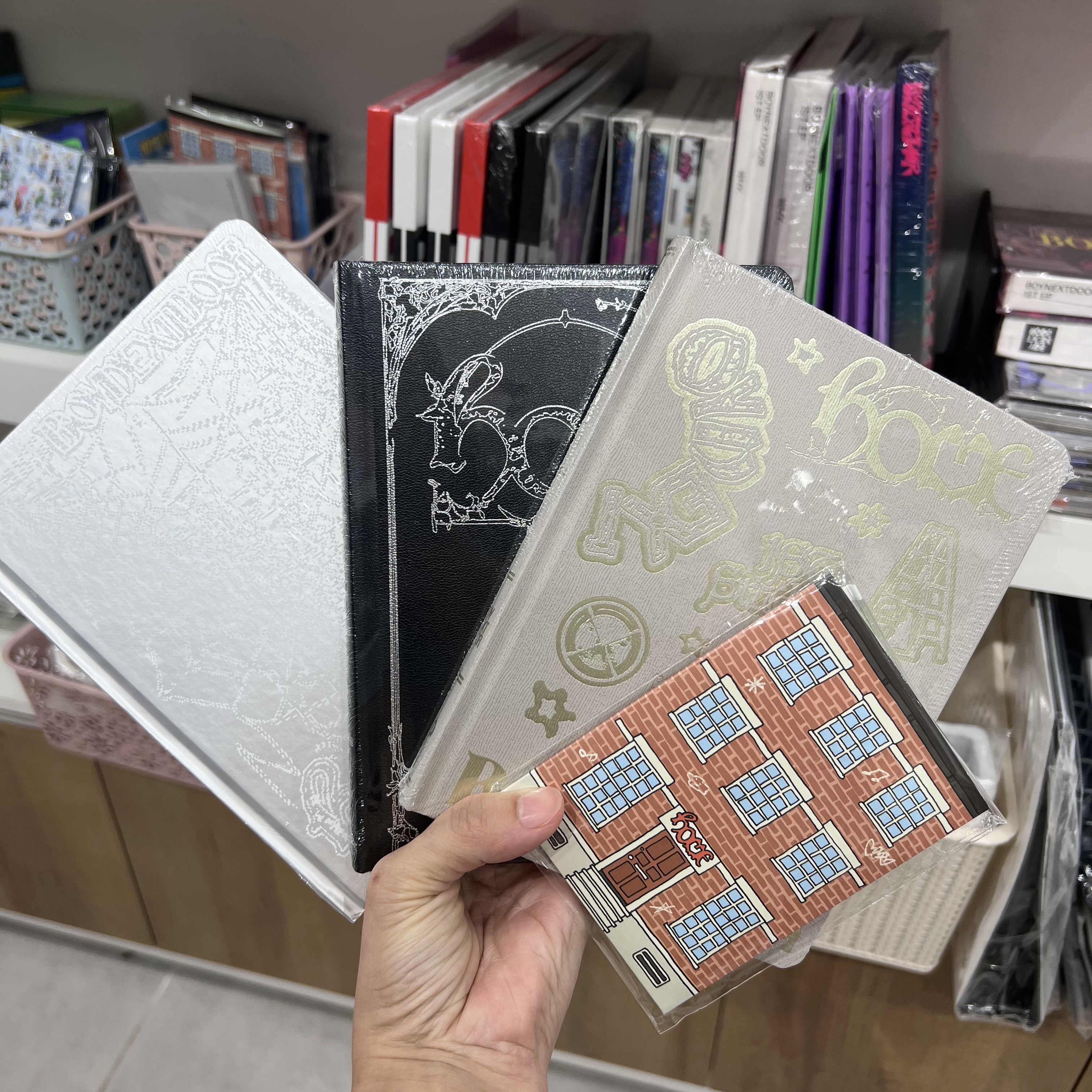 ALBUM BOYNEXTDOOR [HOME]