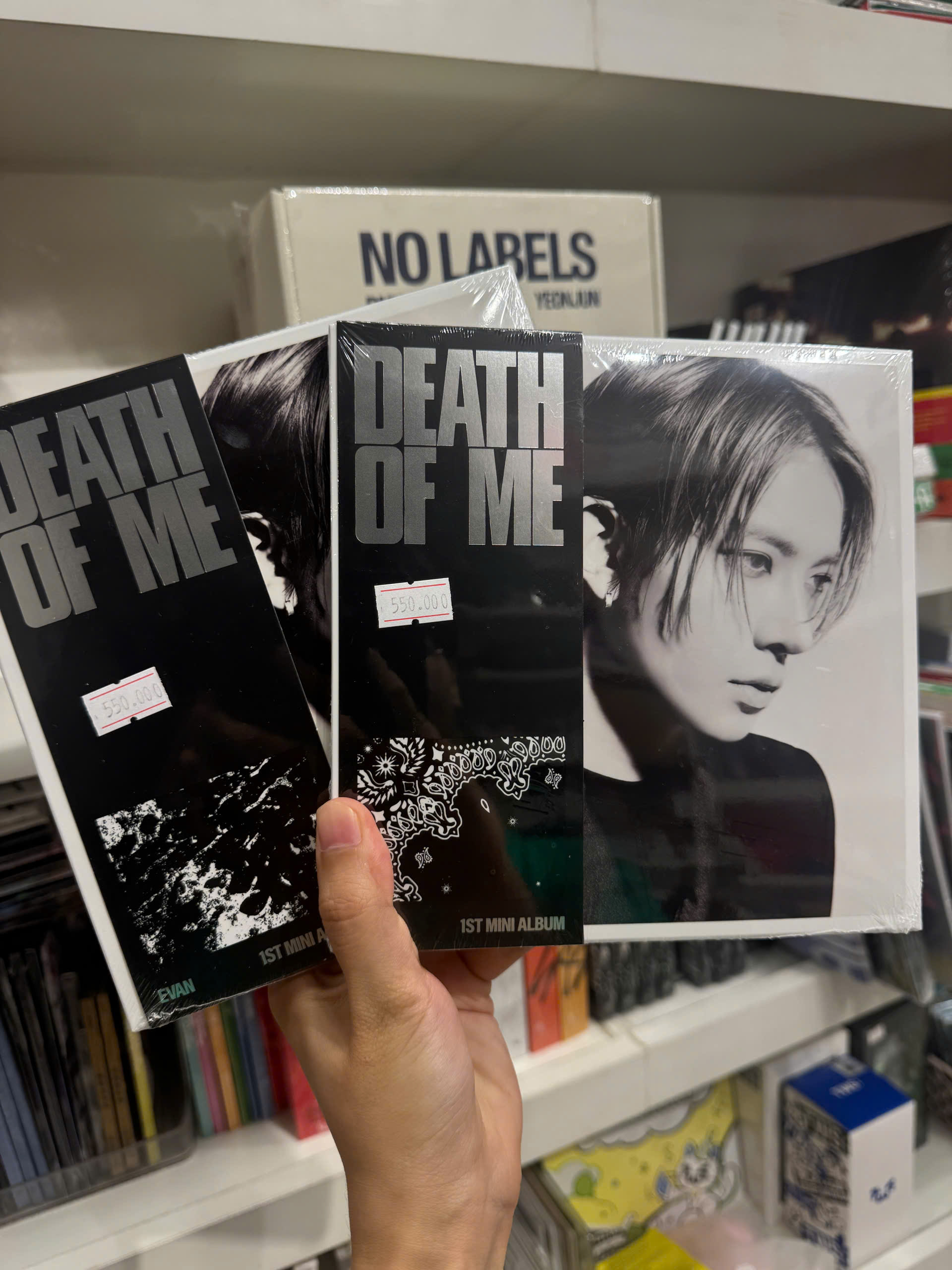 ALBUM EVAN [DEATH OF ME] (BANDANA Ver.)
