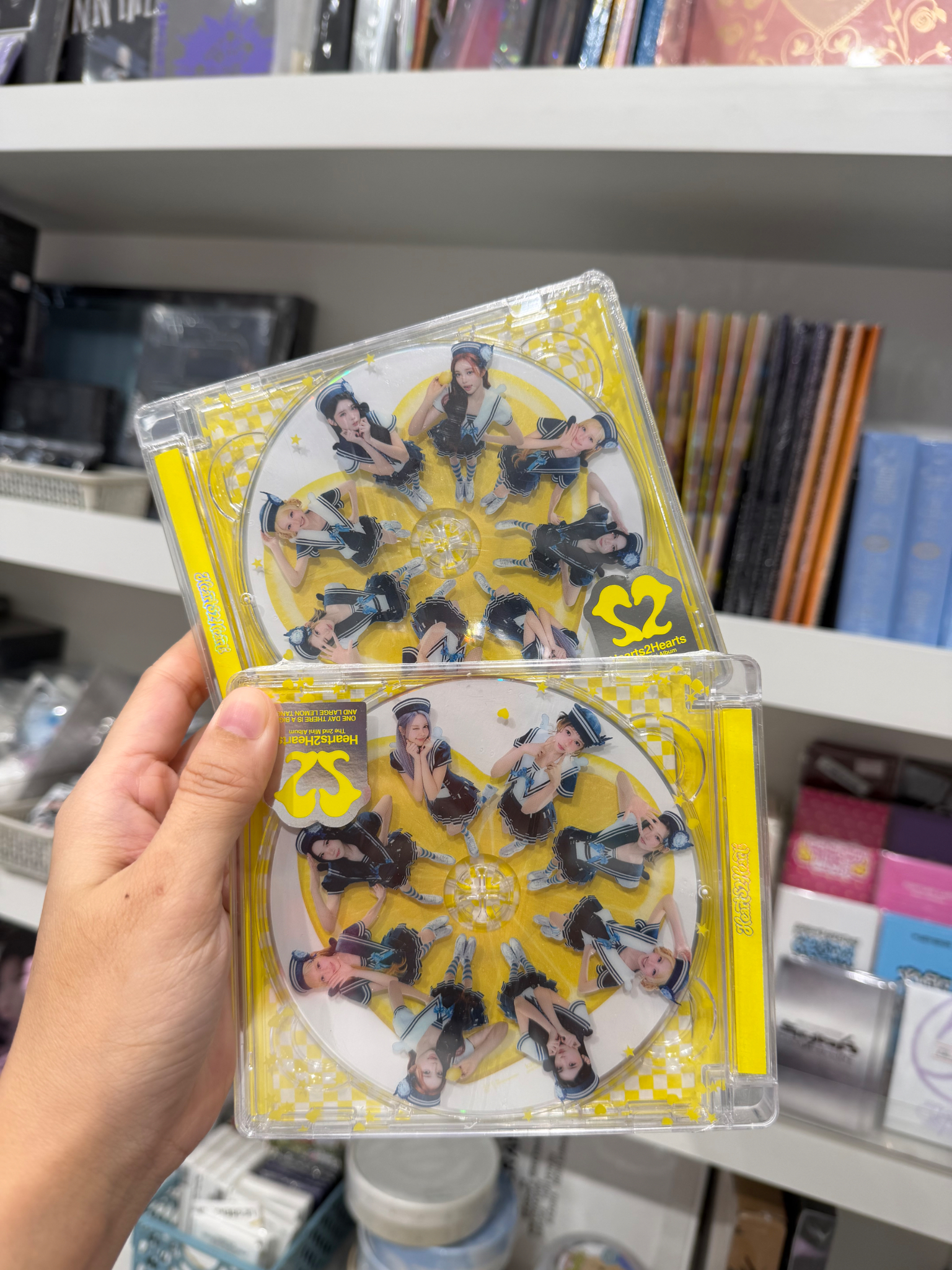 ALBUM Hearts2Hearts 2nd Mini Album [Lemon Tang] (Jewel Case Ver.)