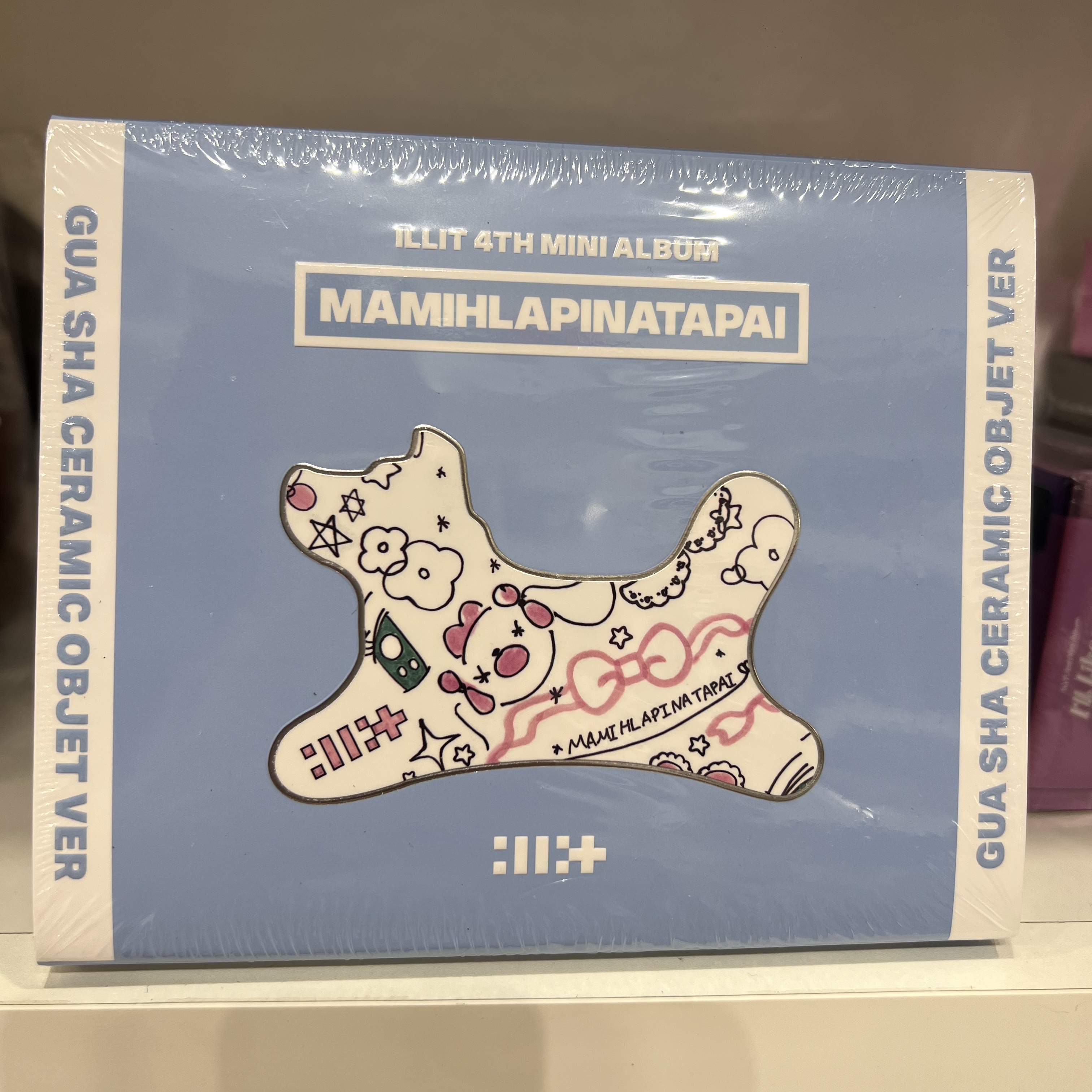 ALBUM ILLIT [MAMIHLAPINATAPAI] (Gua Sha Ceramic Objet ver.)