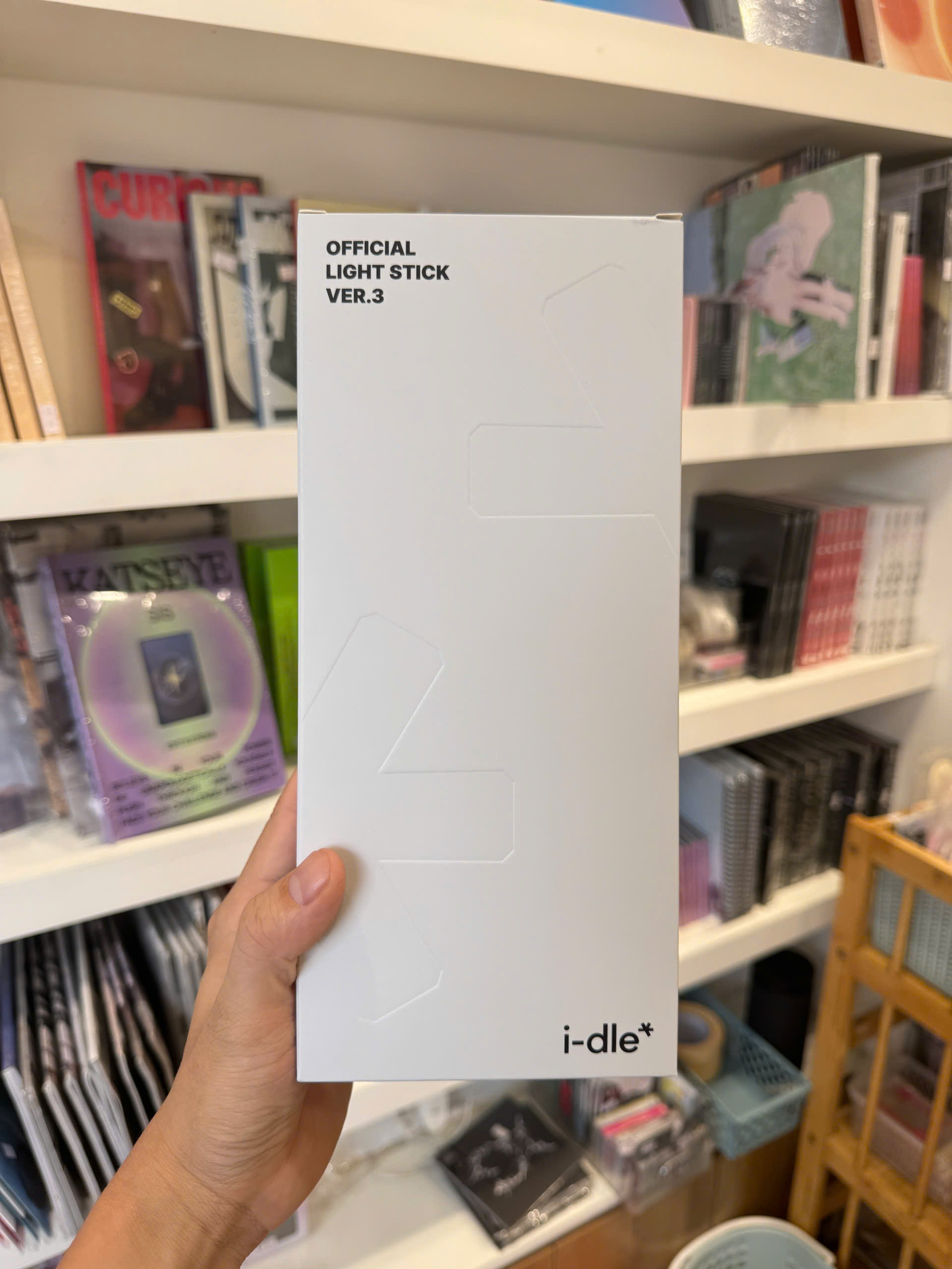 I-dle [OFFICIAL LIGHT STICK VER.3]
