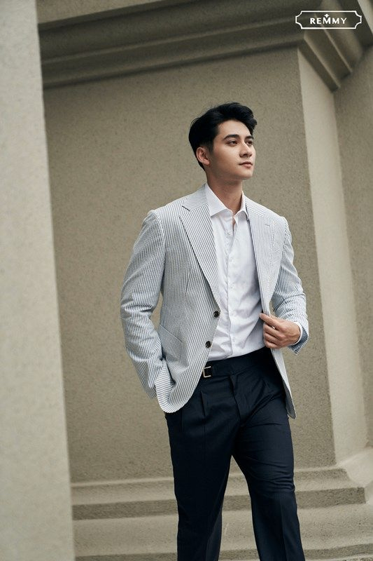 Top 10+ shop bán áo blazer nam Hà Nội uy tín, giá rẻ