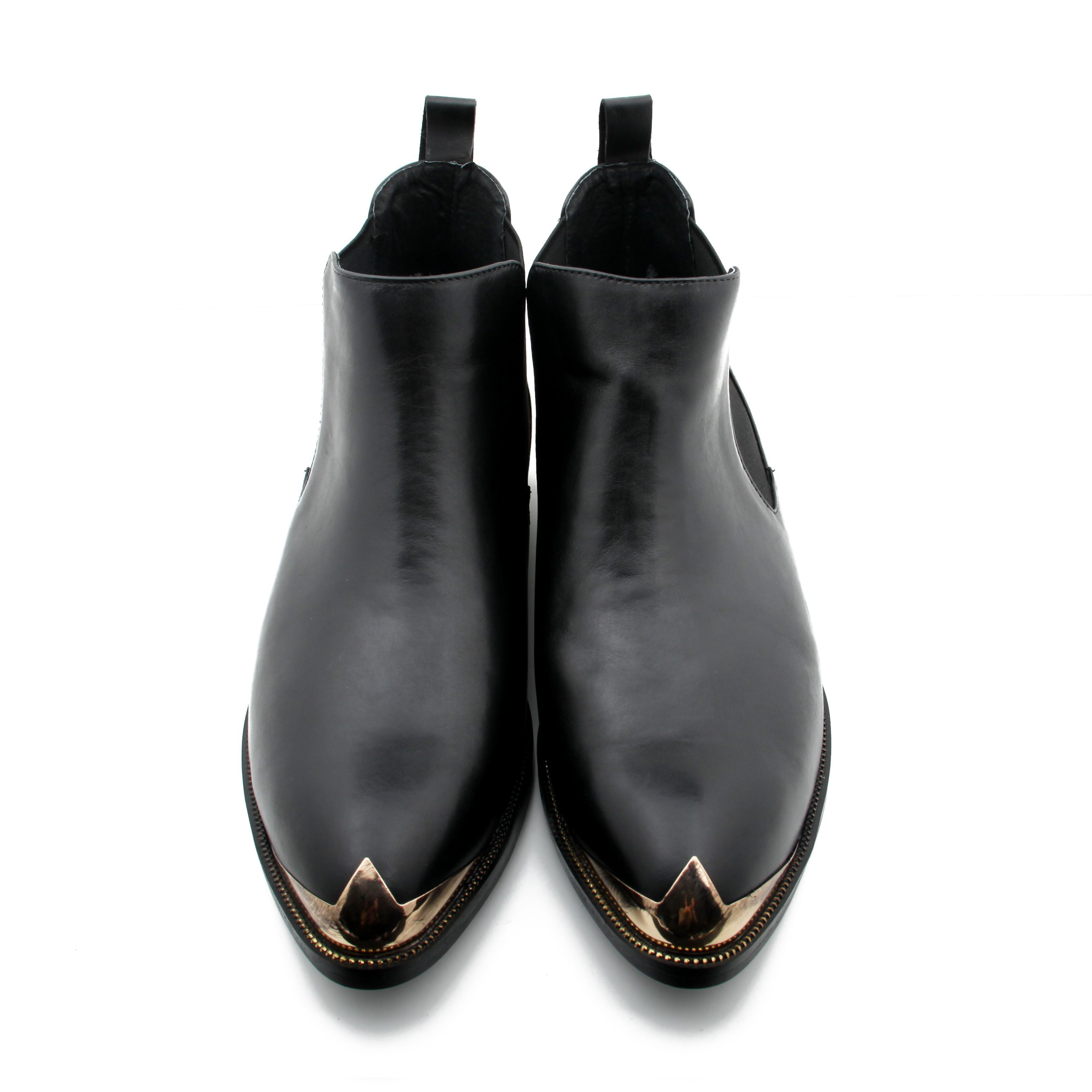 Boot đen 1153D39