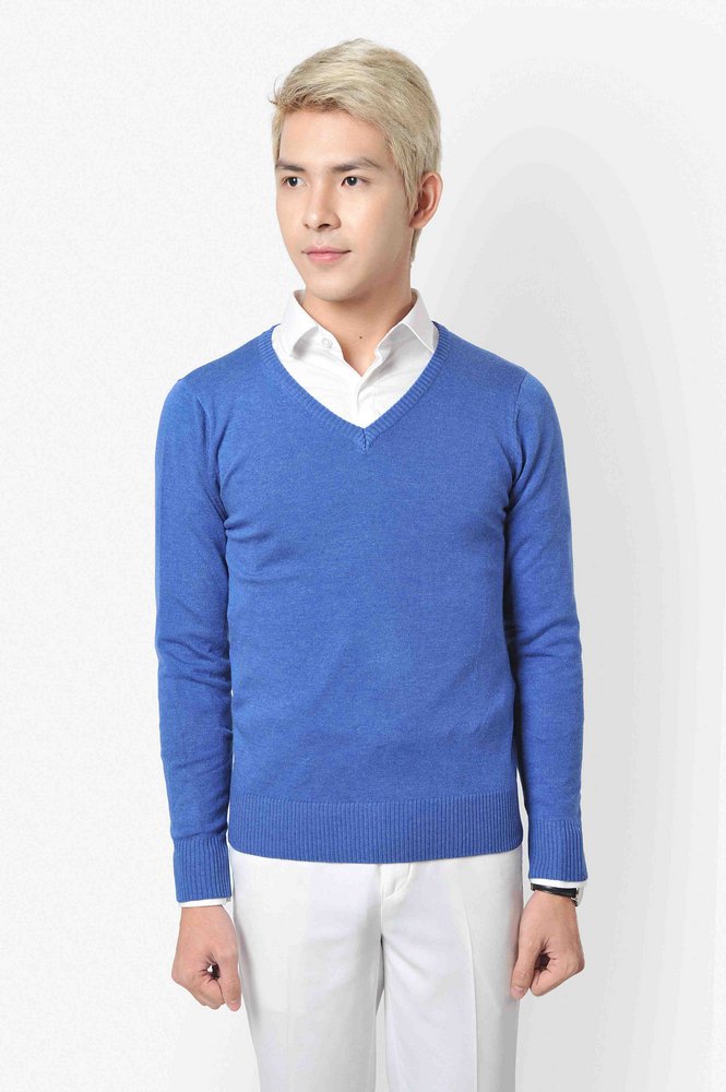 AL xanh dương cổ tim len mịn sz L
