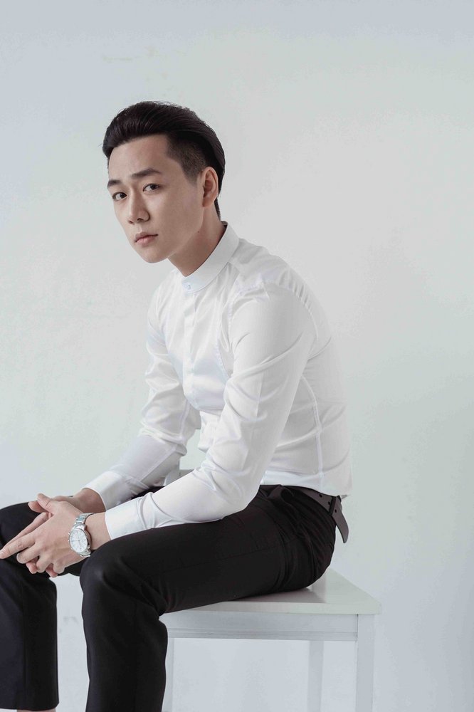 SM trắng cổ tàu trơn GC