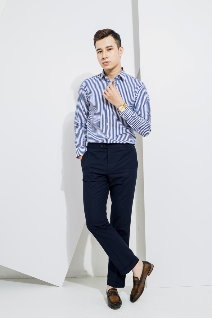 SM kẻ sọc đều trắng- xanh tt