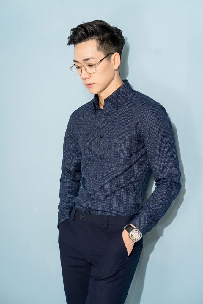 SM xanh tt, ht tam giác đôi xanh- chấm liti trắng