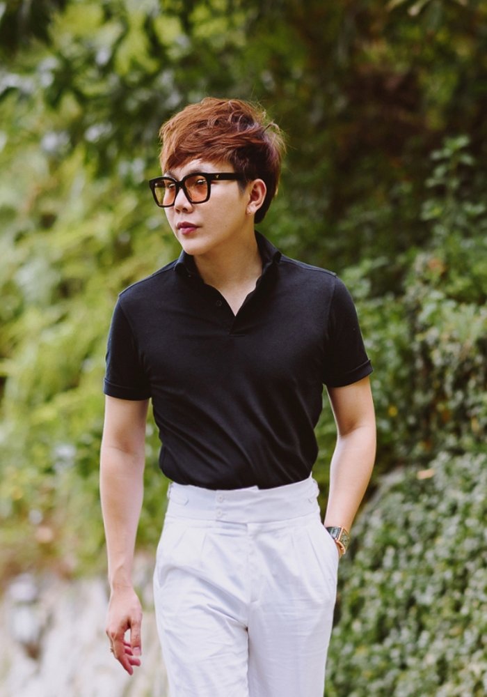 AF đen cổ ngang
