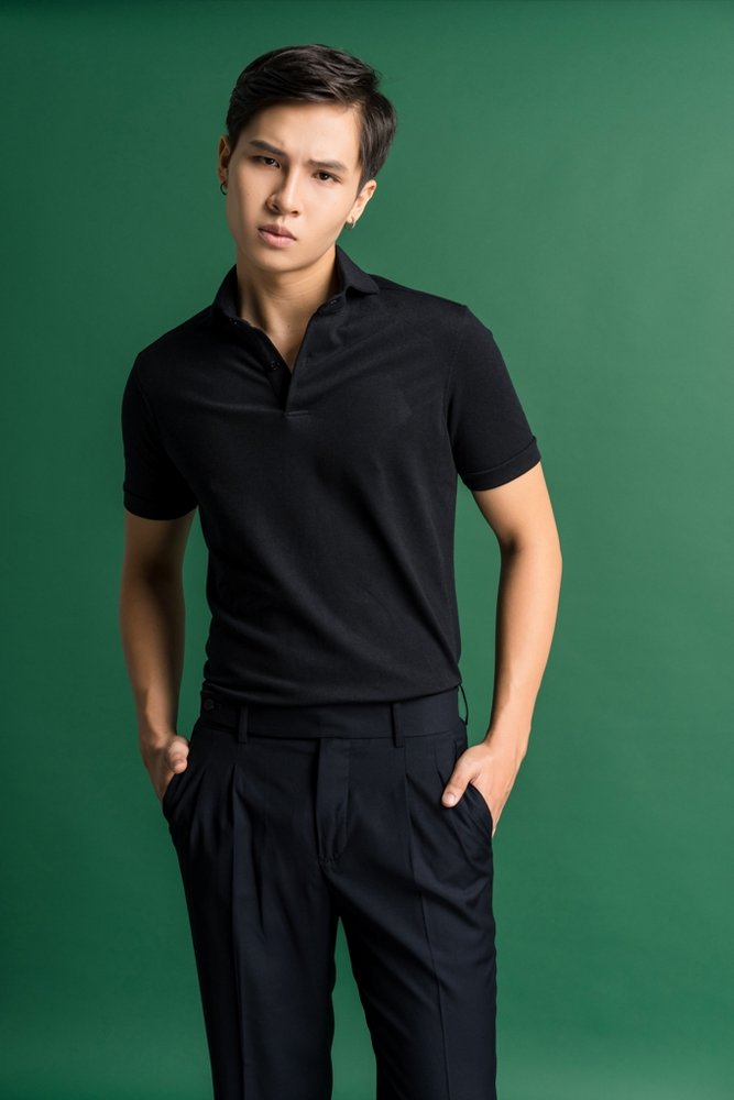 AF đen cổ ngang