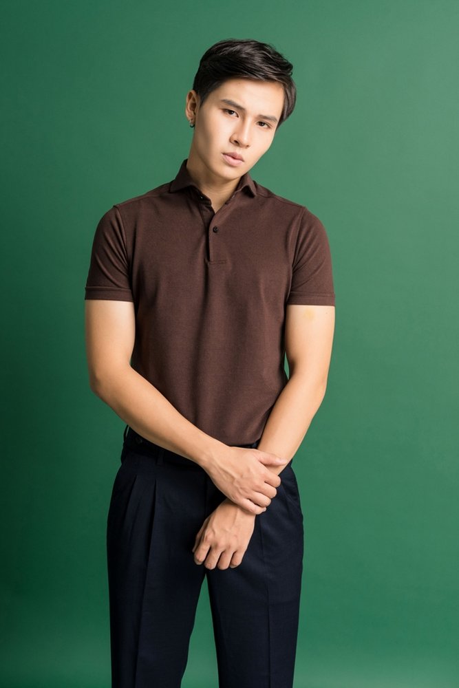 AF nâu cổ ngang
