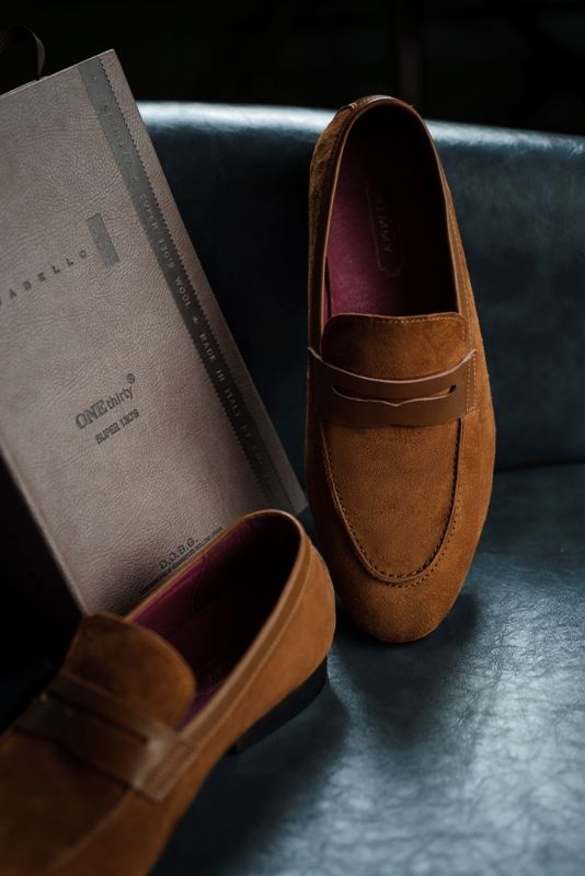 Giày nâu da lộn, đai ngang khoét lỗ 600-H1 sz 39