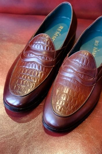 Giày lười nâu, ht vân sần vuông, đai mặt nạ 666-903