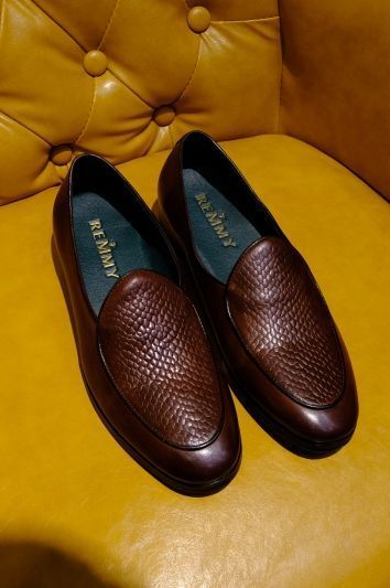 Giày lười nâu, ht da rắn mũi giày sz 40