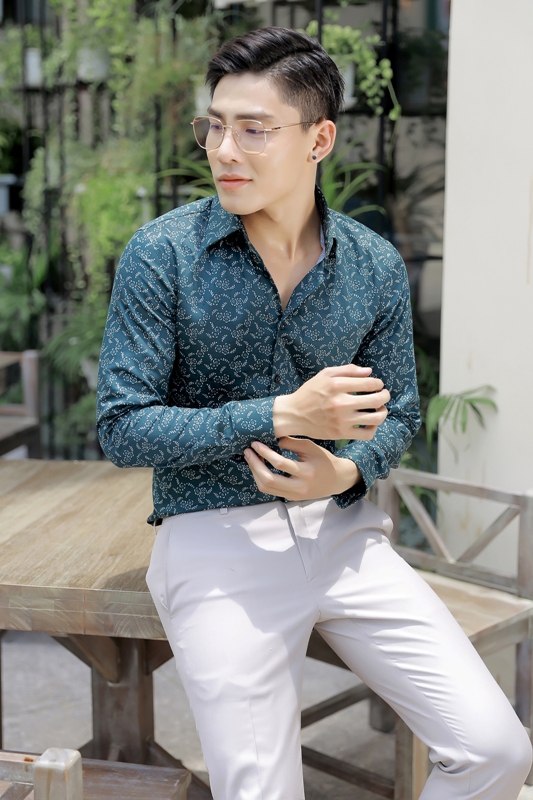 SM xanh lá đậm ht hoa lá trắng