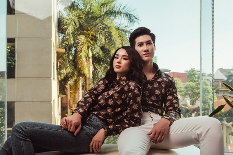SM nâu- đen vảy ốc, ht hoa vàng