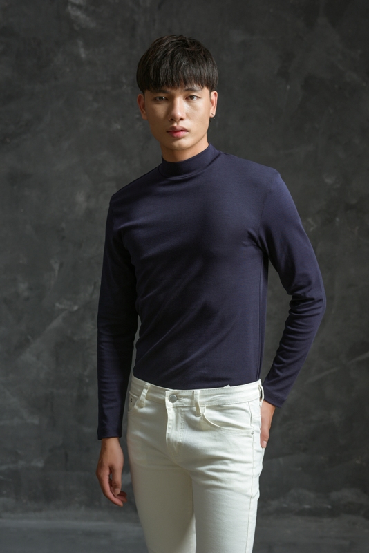 AT tím than trơn cổ 3 phân -103 sz L