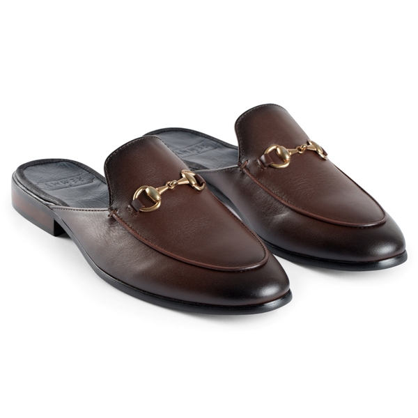 Giày sục nâu trơn, đai khóa sz 41