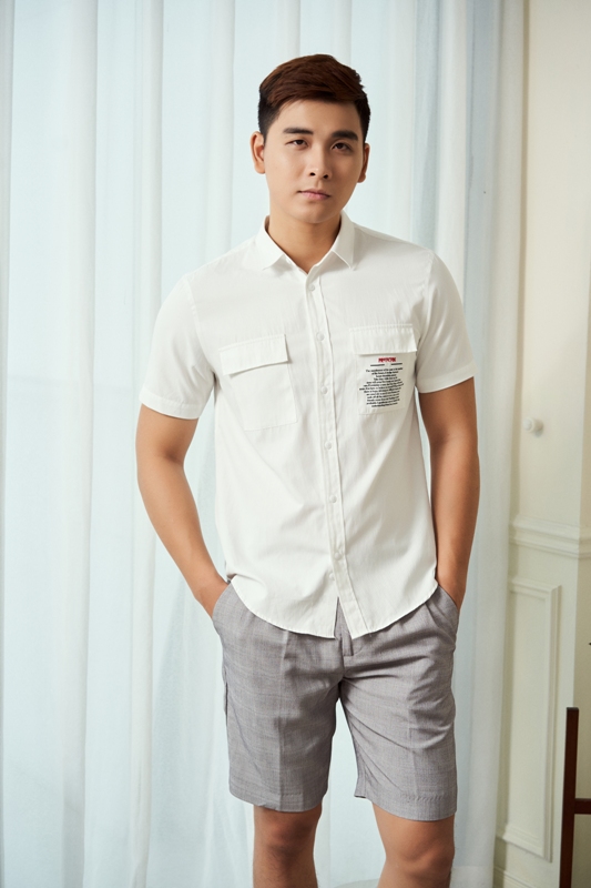 SM trắng túi ngực C9327