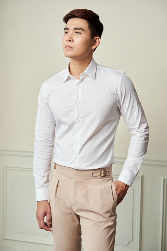SM trắng ht hoa lá nổi