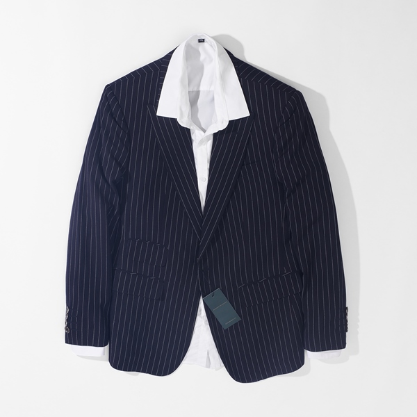 Vest đen kẻ chỉ sọc trắng, 1khuy