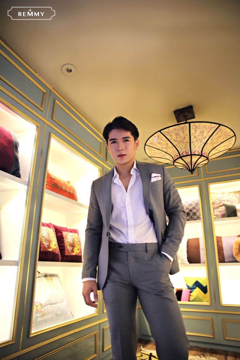 Vest ghi tàn thuốc, kẻ xước- 1 khuy
