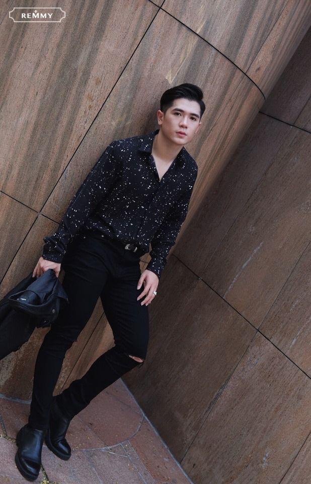 SM đen vảy sơn trắng