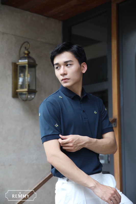AF xanh cổ vịt đậm ht con quay trắng-xanh dương- vàng PL05