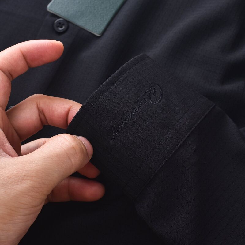 SM đen kẻ chỉ sần ô vuông, đục lỗ liti