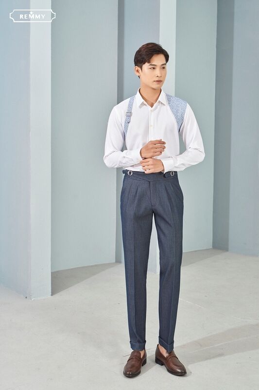 SM trắng đáp vai xanh ht hoa lá trắng, phối đai KL chéo ngực
