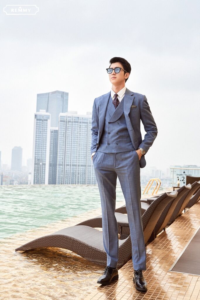 Zilê xanh ngọc- kẻ chìm ô vuông- 2 hàng khuy- 393 size S