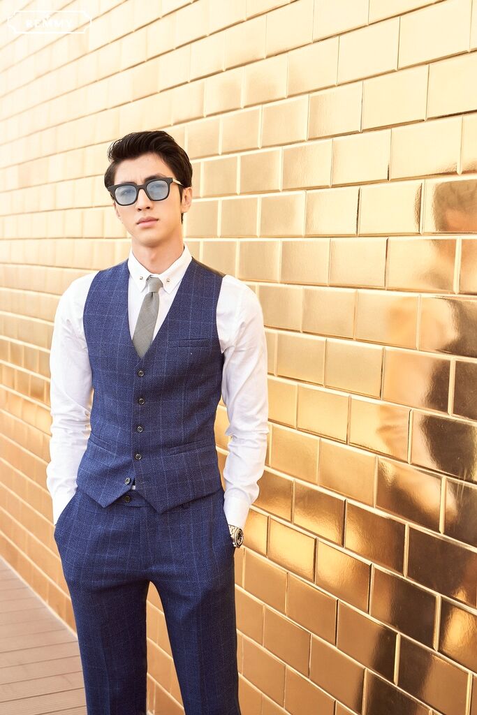 Quần vải sần xanh navy- kể ô vuông- 389