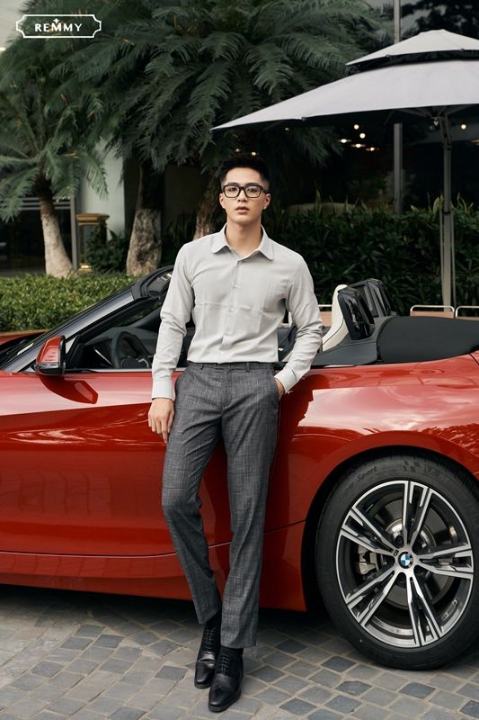 SM cổ cánh sen, ghi kẻ sọc liti