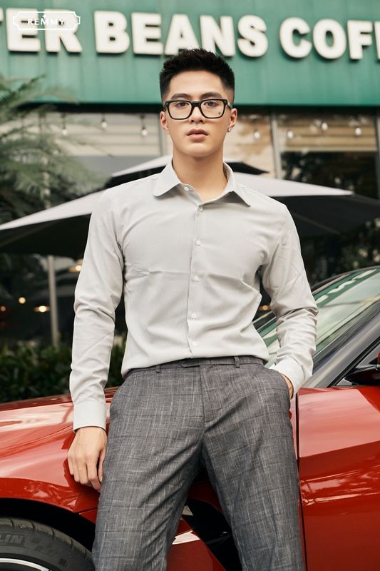 SM cổ cánh sen, ghi kẻ sọc liti