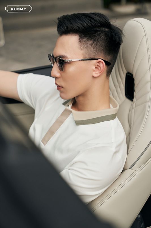 AF polo trắng, cổ+ cài khuy be, nửa xanh rêu #2203