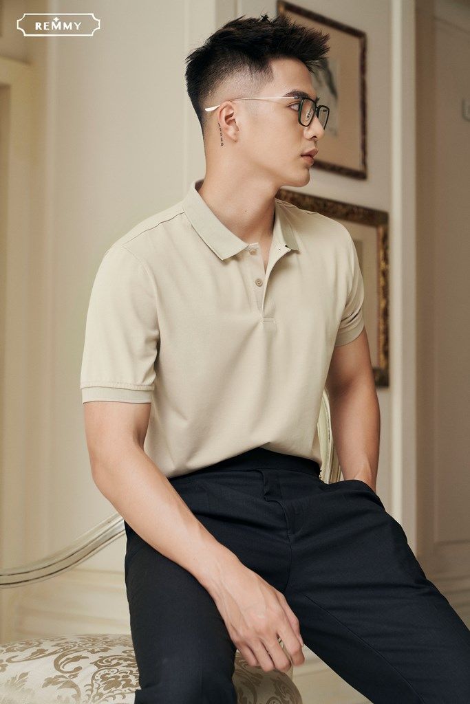 AF polo màu be, cổ+ ống tay sẫm màu