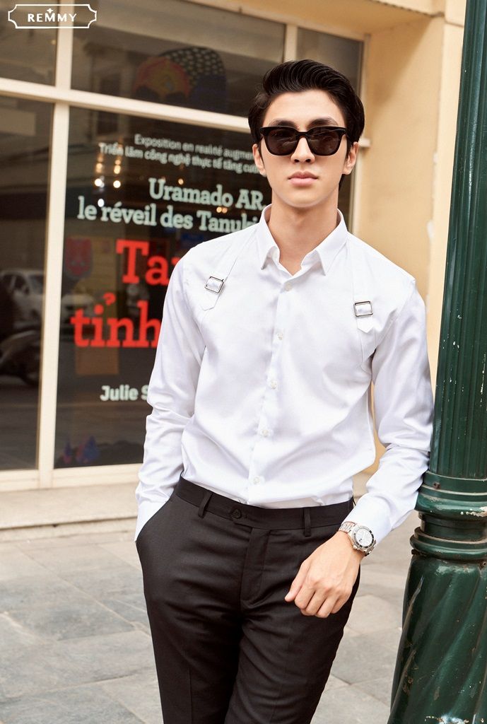 SM trắng tinh, vải da cá- đáp đai KL chéo ngực