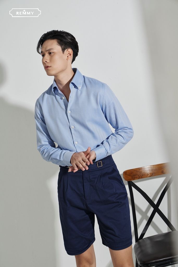 SM xanh dương kẻ chỉ chéo sole, cài cúc lá cổ