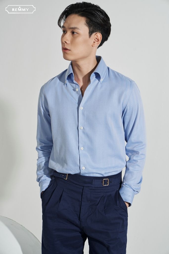 SM xanh dương kẻ chỉ chéo sole, cài cúc lá cổ
