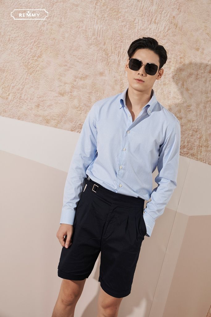 SM kẻ dọc nhỏ xanh dương- trắng, cài cúc lá cổ