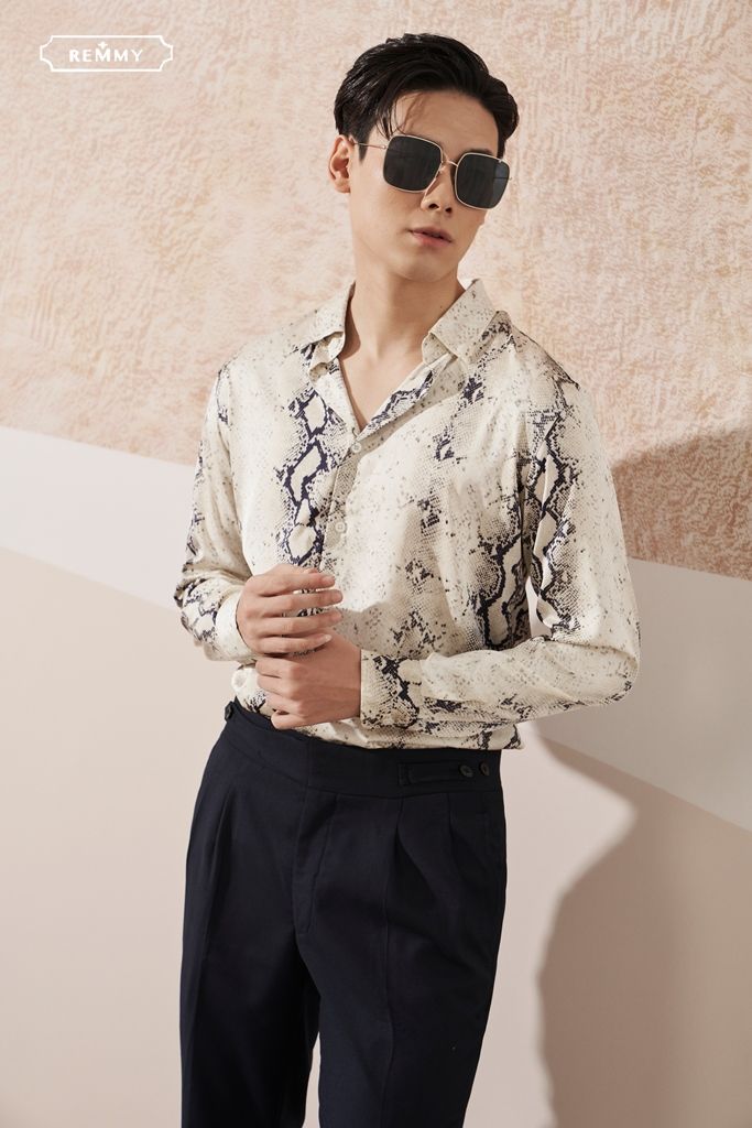 SM họa tiết da rắn be- đen