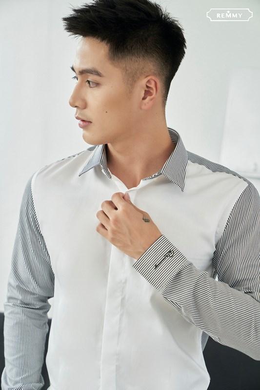 SM thân trước trắng, thân sau+ cánh kẻ sọc nhỏ đen- trắng