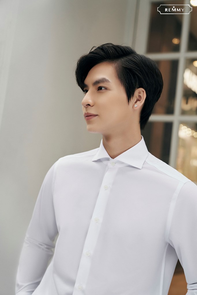 SM trắng tinh vải mềm, cổ ngang #984