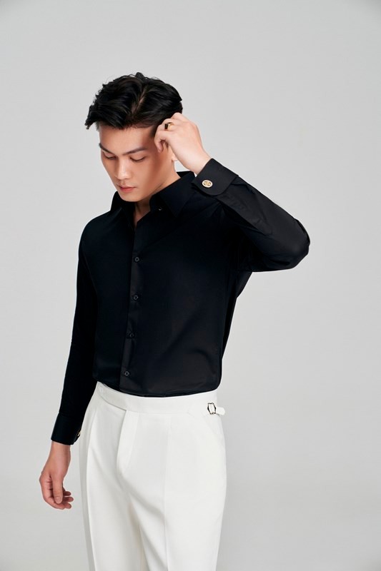 SM đen, cổ đứng- cufflink tay #977