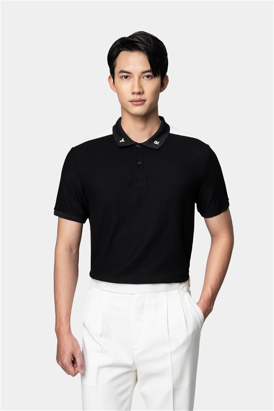 AF polo đen, đáp cầu vai trắng- thêu REMMY quanh cổ #1010