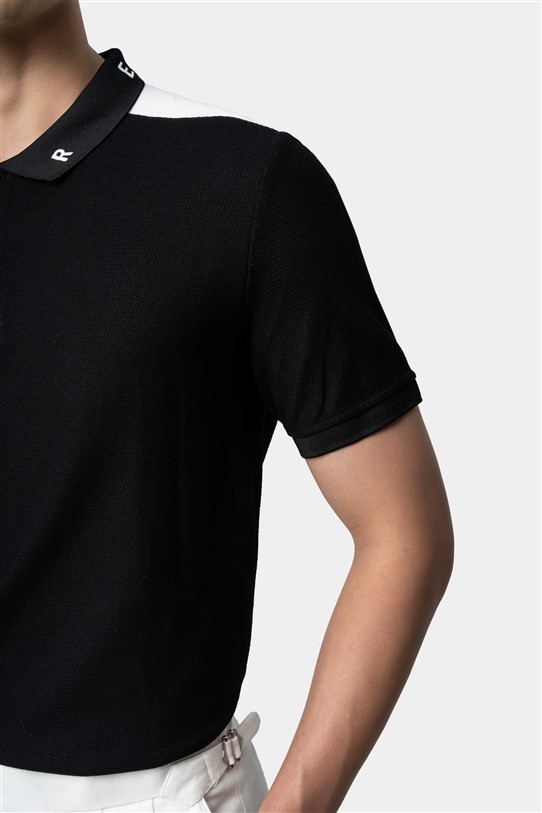 AF polo đen, đáp cầu vai trắng- thêu REMMY quanh cổ #1010