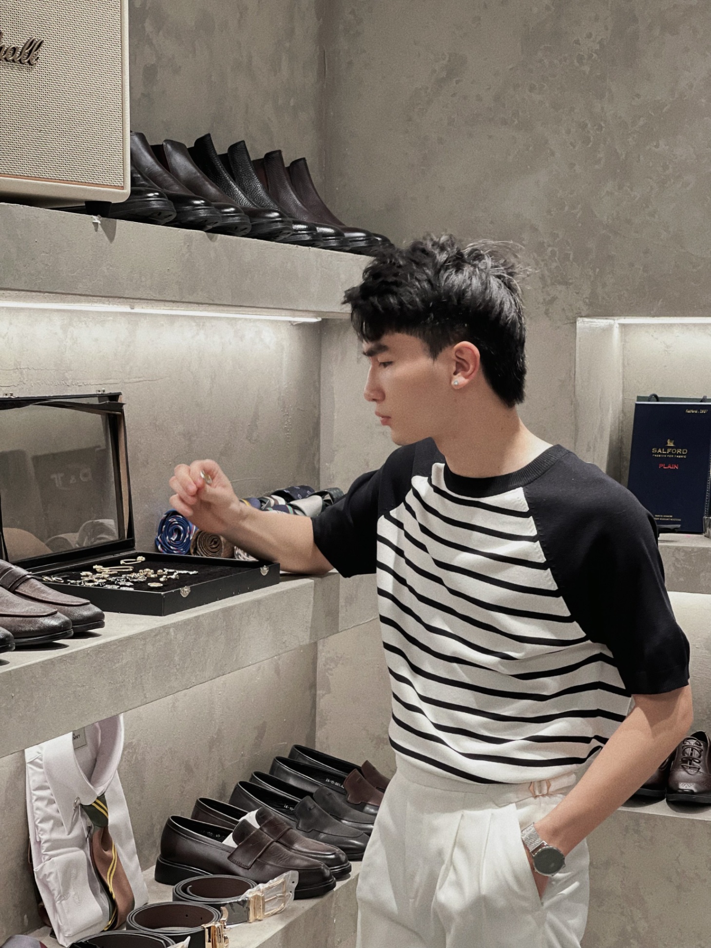 AF len lạnh cổ tròn kẻ ngang trắng - đen, cánh tay đen #2328