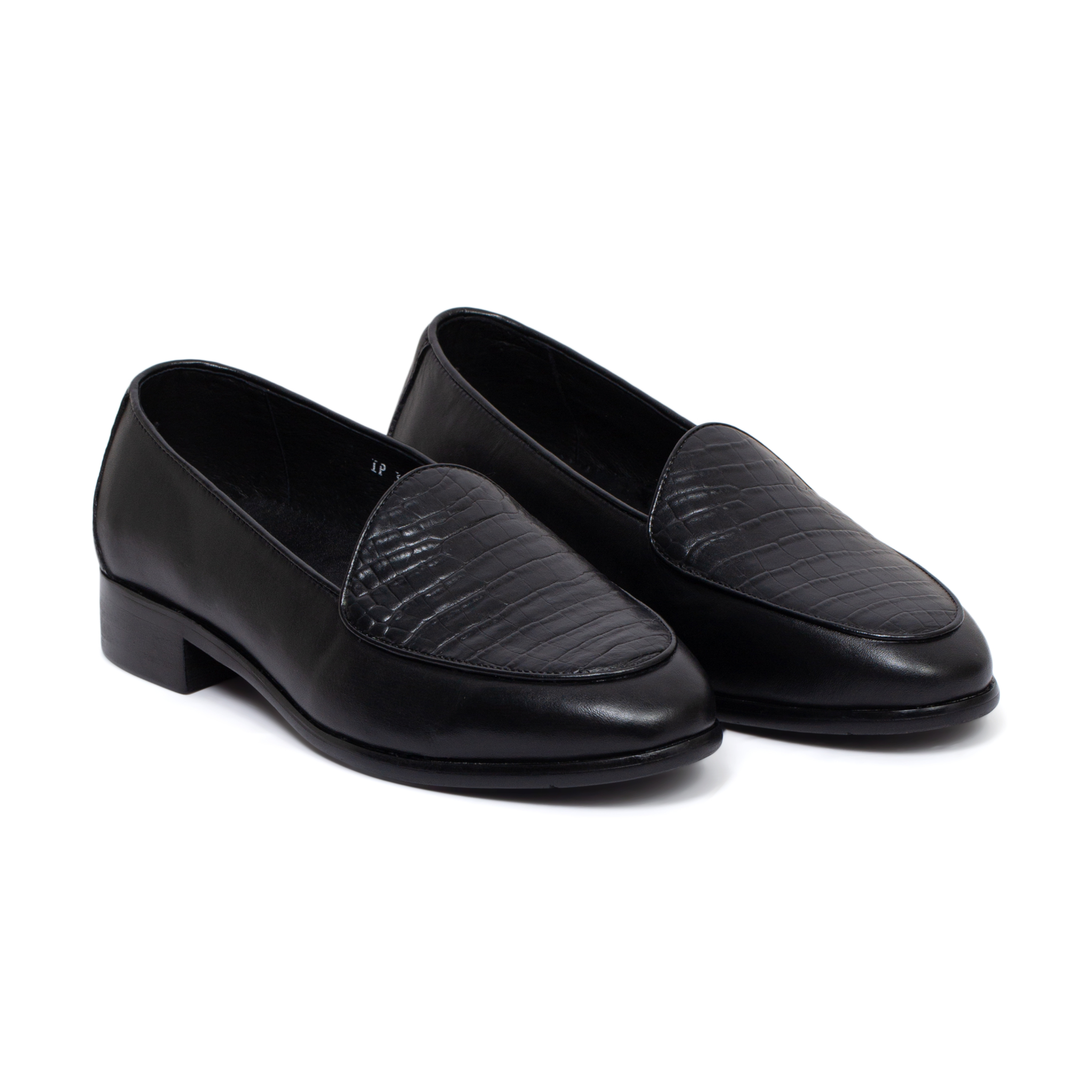 Giày lười đen trơn, da cá sấu sz 40